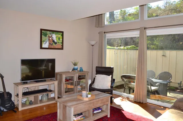 $3,850 | 1235 Terra Nova Boulevard, Pacifica, CA 94044