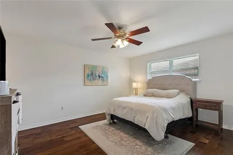 $420,000 | 1304 Houma Boulevard, Metairie, LA 70001
