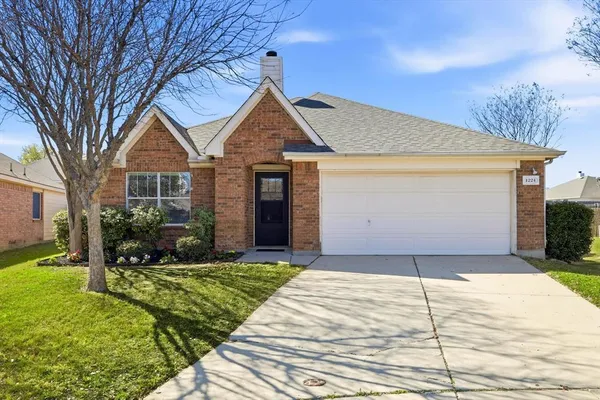 $1,775 | 1224 Barrel Run, Fort Worth, TX 76052