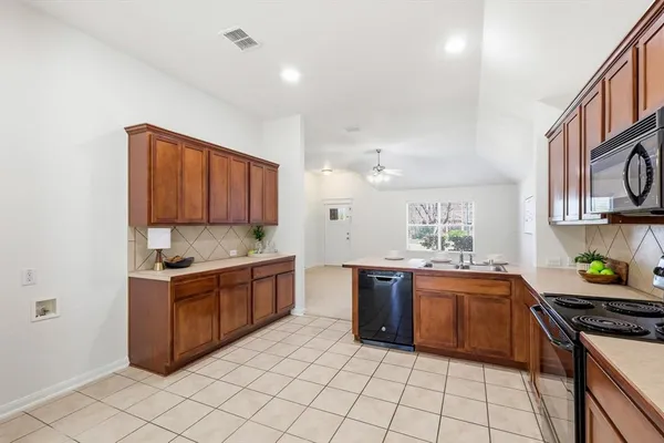 $1,775 | 1224 Barrel Run, Fort Worth, TX 76052