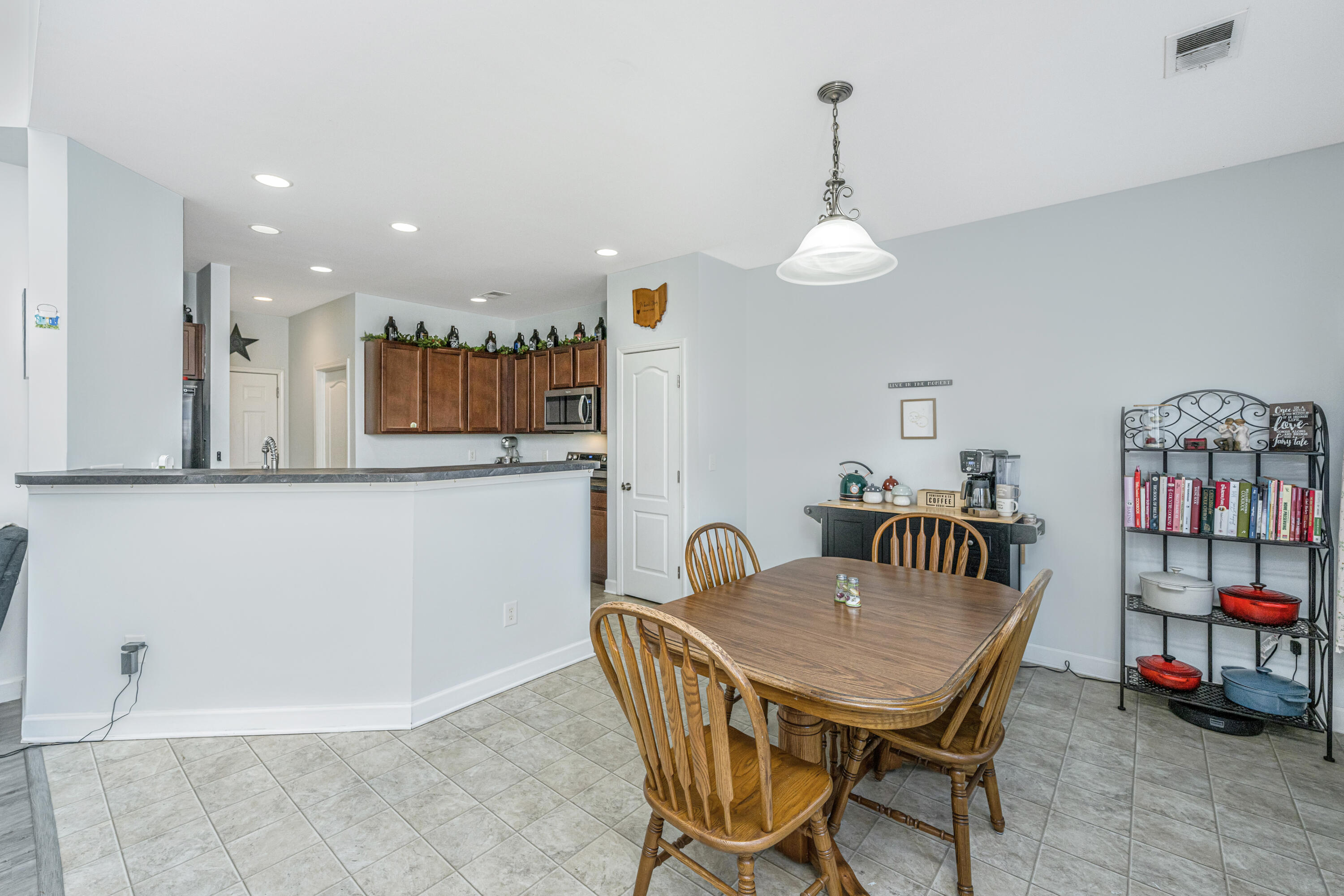 3033 Adventure Way Ladson, SC 29456 - Photo 8 of 38 3033AdventureWay011