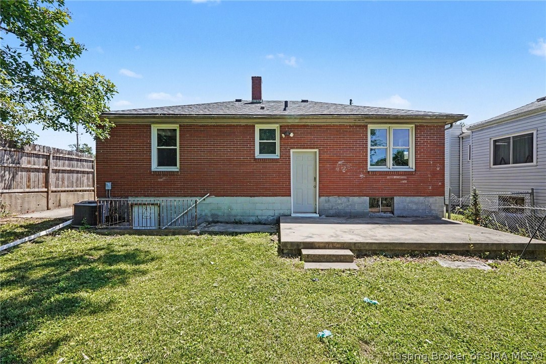 1219 Bono Road New Albany, IN 47150 - Photo 23 of 25