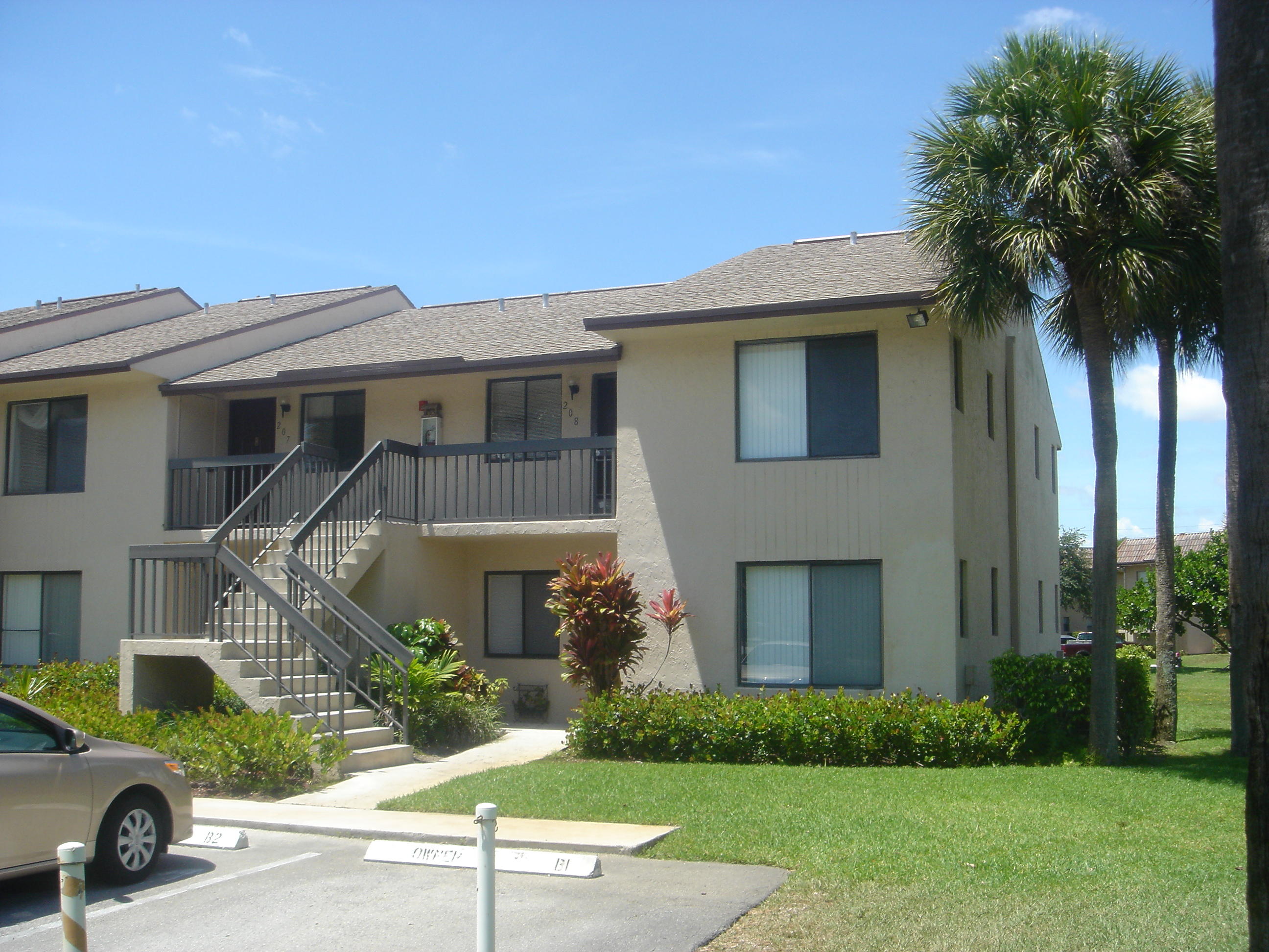 6660 Somerset Drive, Unit 108 Boca Raton, FL 33433 - Photo 1 of 25 main