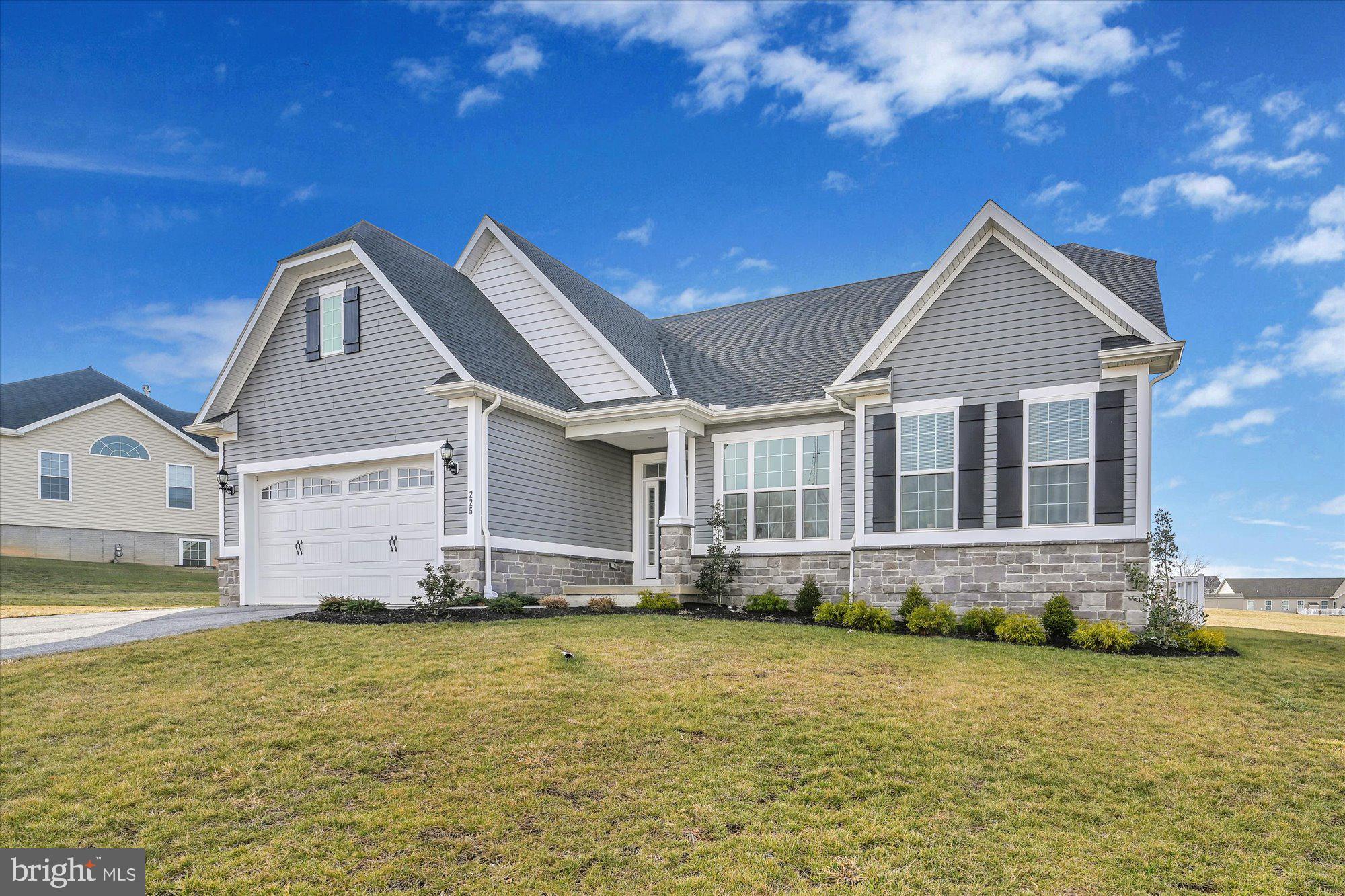 225 Ripple Drive, Unit 135 Hanover, PA 17331 - Photo 1 of 28 Exterior Photo
