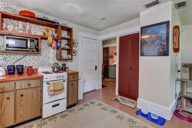 $640,000 | 443 East Church Street, Deland, FL 32724