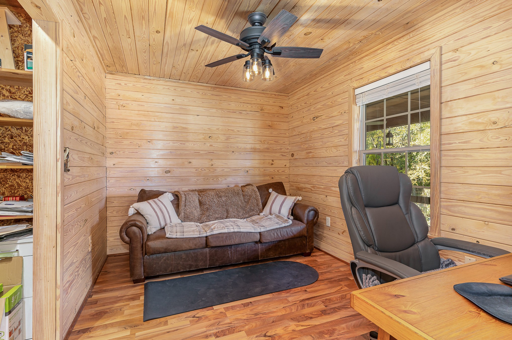 2065 Patterson Cemetery Road Chapel Hill, TN 37034 - Photo 17 of 39 a living room with furniture and a window