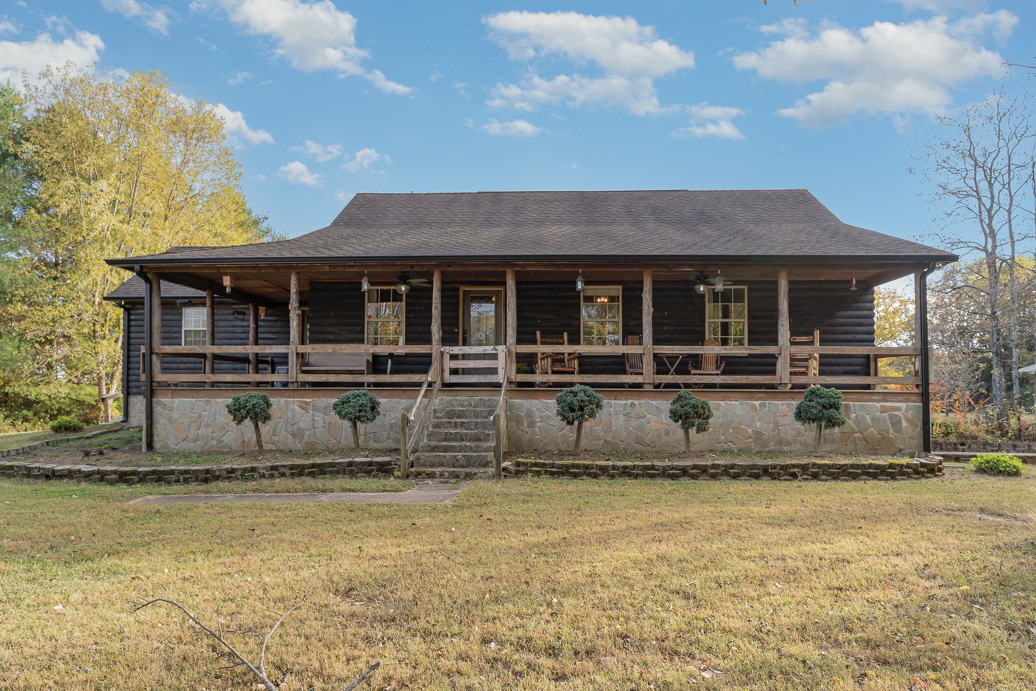 2065 Patterson Cemetery Road Chapel Hill, TN 37034 - Photo 4 of 39 a front view of a house with large trees