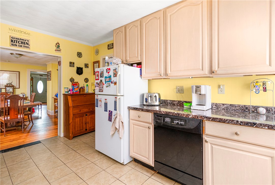 535 Washington Street Coventry, RI 02816 - Photo 24 of 49 Gallery Image 24