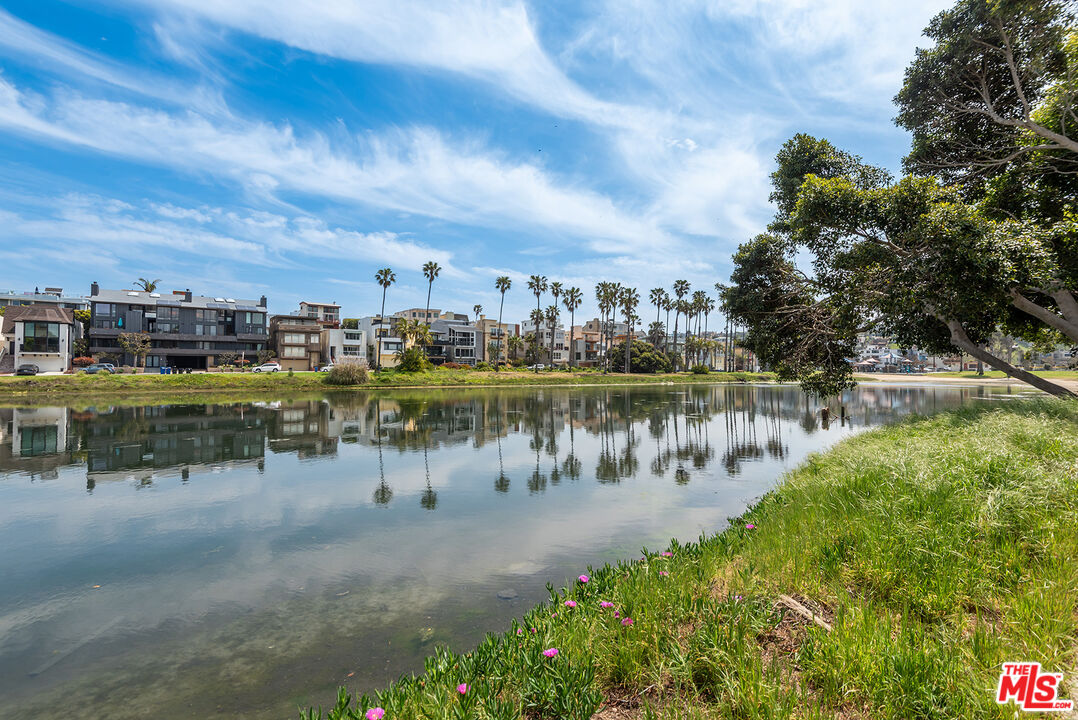 6400 Pacific Avenue, Unit 306 Playa del Rey, CA 90293 - Photo 22 of 26