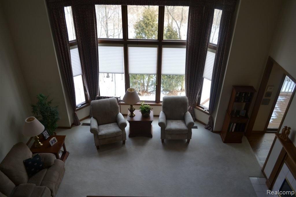 3626 Vineyard Springs Court Rochester, MI 48306 - Photo 10 of 13 Living Room