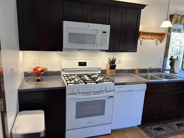 $399,000 | 35 Indian Pond Road, Orford, NH 03777