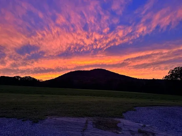 $399,000 | 35 Indian Pond Road, Orford, NH 03777