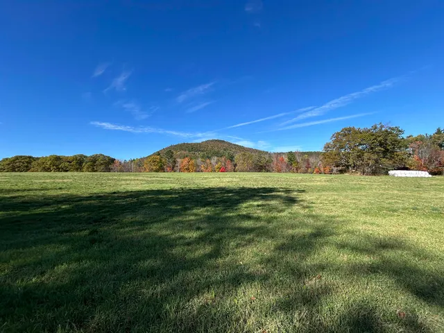 $399,000 | 35 Indian Pond Road, Orford, NH 03777