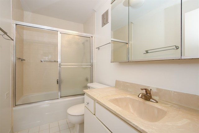 1605 East Central Road, Unit 318C Arlington Heights, IL 60005 - Photo 16 of 23