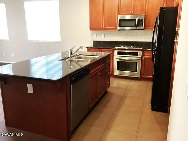 $524,990 | 3832 Avenue J11 Avenue West, Lancaster, CA 93536