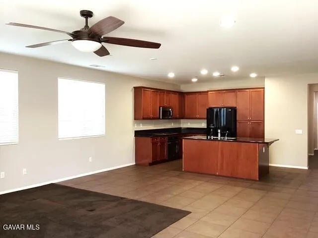 $524,990 | 3832 Avenue J11 Avenue West, Lancaster, CA 93536