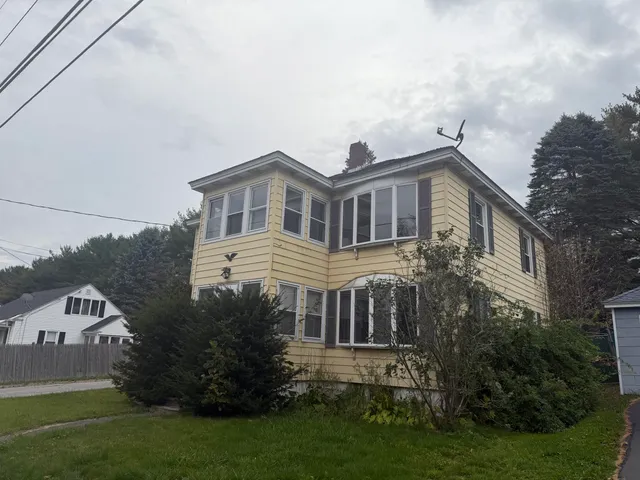 $185,000 | 5 Collette Street, Waterville, ME 04901