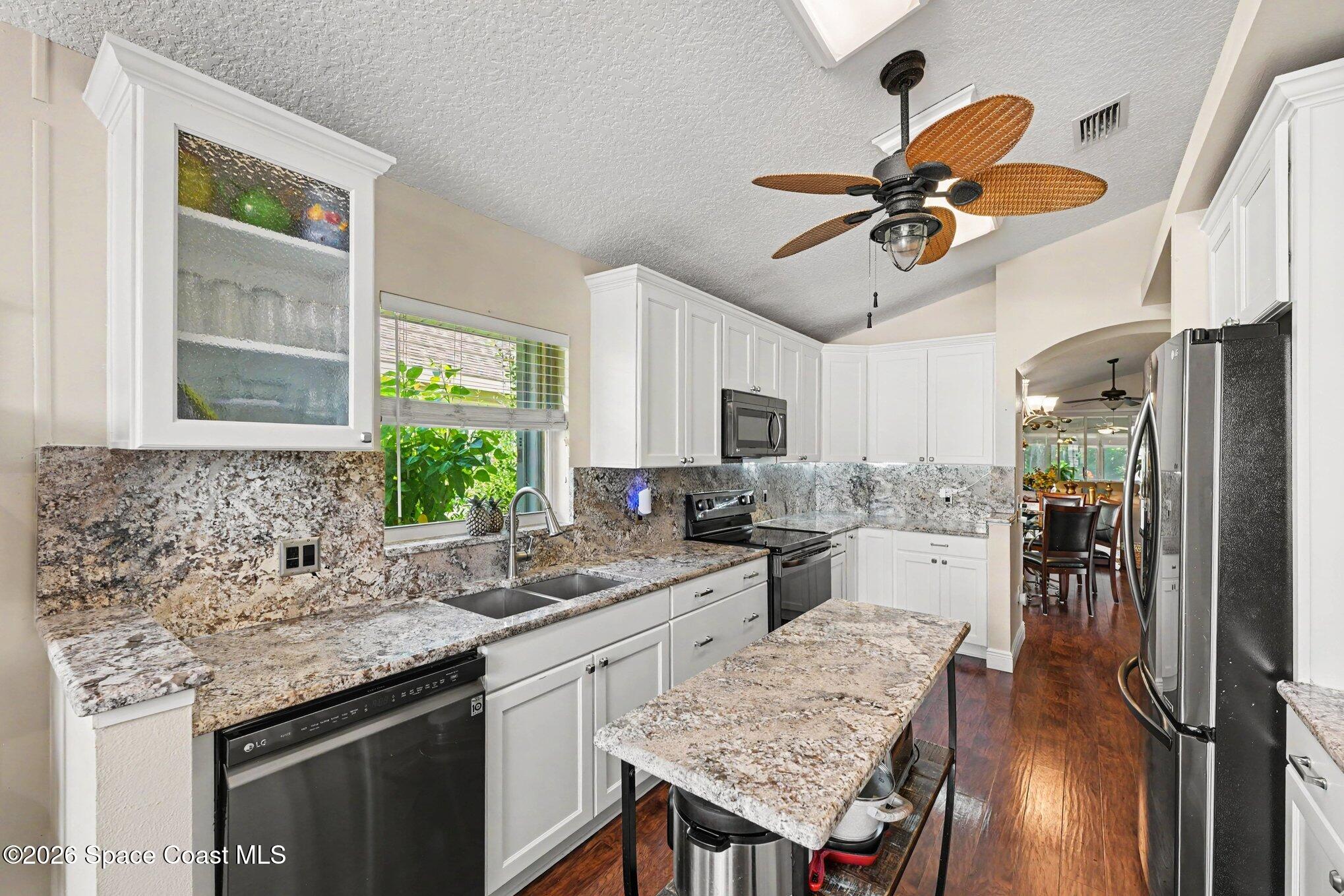3900 St Armens Circle Melbourne, FL 32934 - Photo 9 of 21 Kitchen