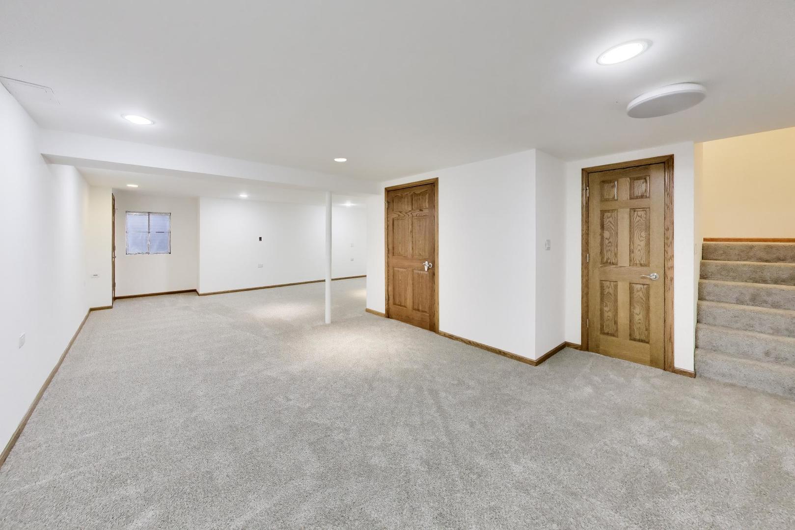520 Hummingbird Lane Deerfield, IL 60015 - Photo 27 of 42