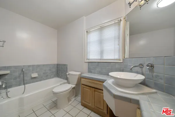 $4,450 | 10374 Ashton Avenue, Los Angeles, CA 90024