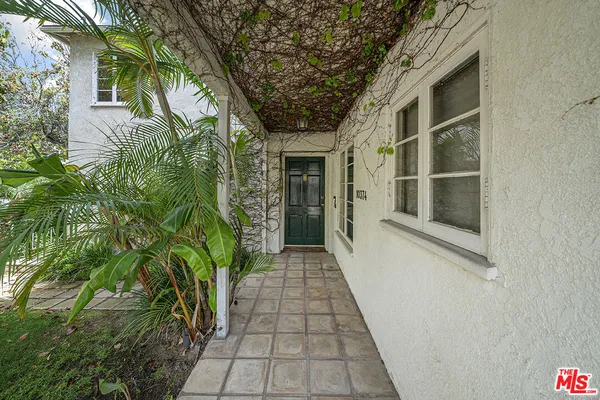 $4,450 | 10374 Ashton Avenue, Los Angeles, CA 90024