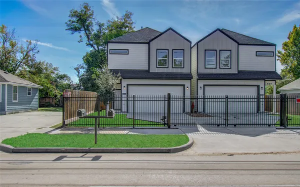 $2,250 | 835 South Victory Drive, Houston, TX 77088