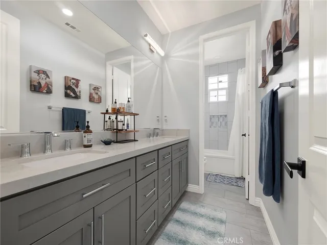 $1,375,000 | 27741 Claremore Way, Santa Clarita, CA 91350