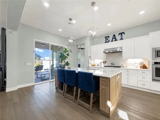 $1,375,000 | 27741 Claremore Way, Santa Clarita, CA 91350