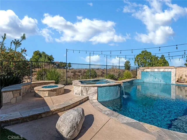 $1,375,000 | 27741 Claremore Way, Santa Clarita, CA 91350