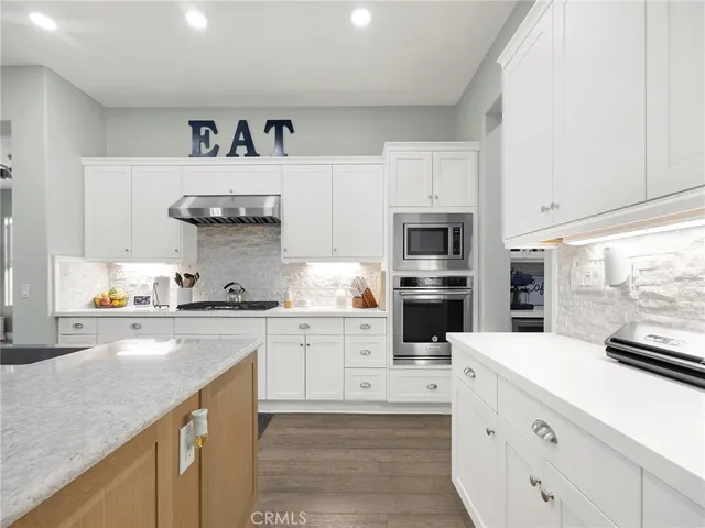 $1,375,000 | 27741 Claremore Way, Santa Clarita, CA 91350