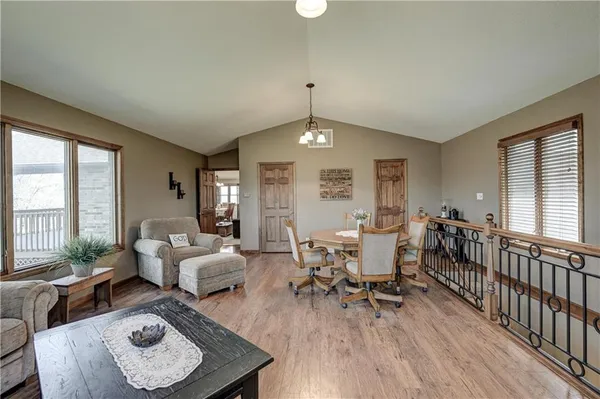 $625,000 | 286 South 160th Street, Girard, KS 66743