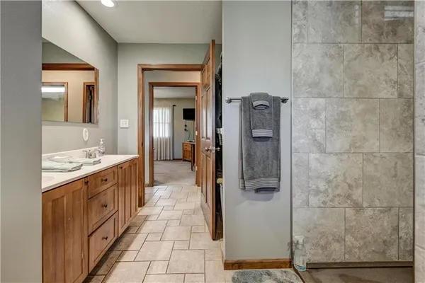 $625,000 | 286 South 160th Street, Girard, KS 66743