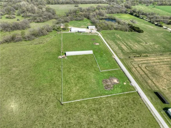 $625,000 | 286 South 160th Street, Girard, KS 66743