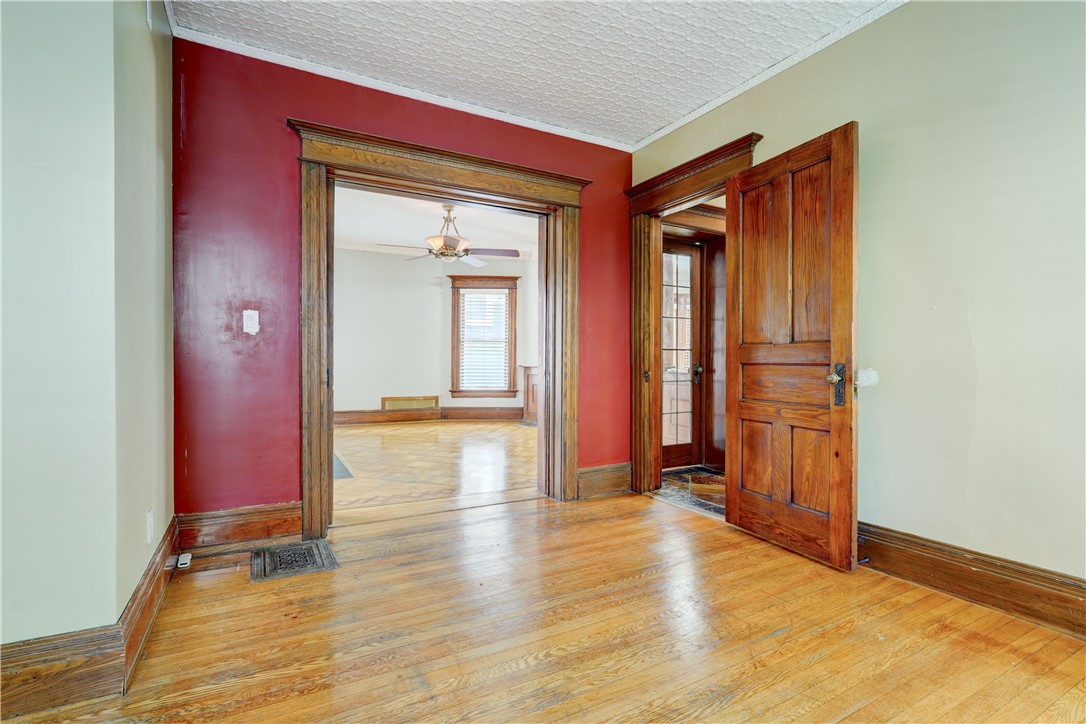 31 Birch Crescent Rochester, NY 14607 - Photo 18 of 44
