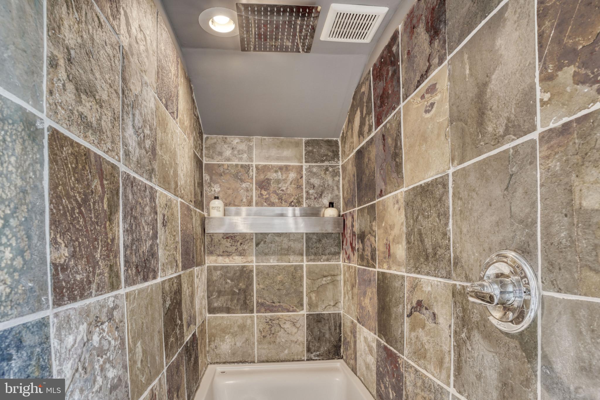 8102 Hillendale Road Baltimore, MD 21234 - Photo 26 of 38 Large Tub & Shower