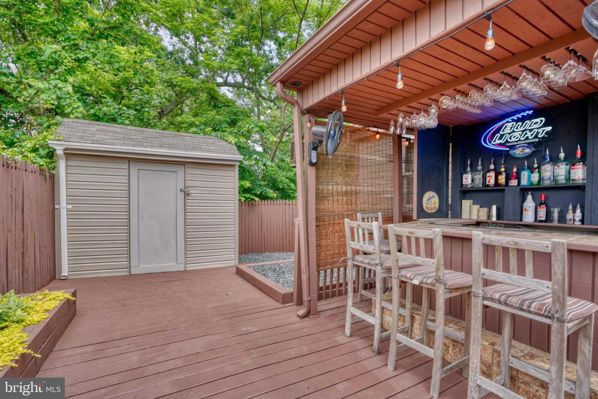 8102 Hillendale Road Baltimore, MD 21234 - Photo 34 of 38 Shed & Bar