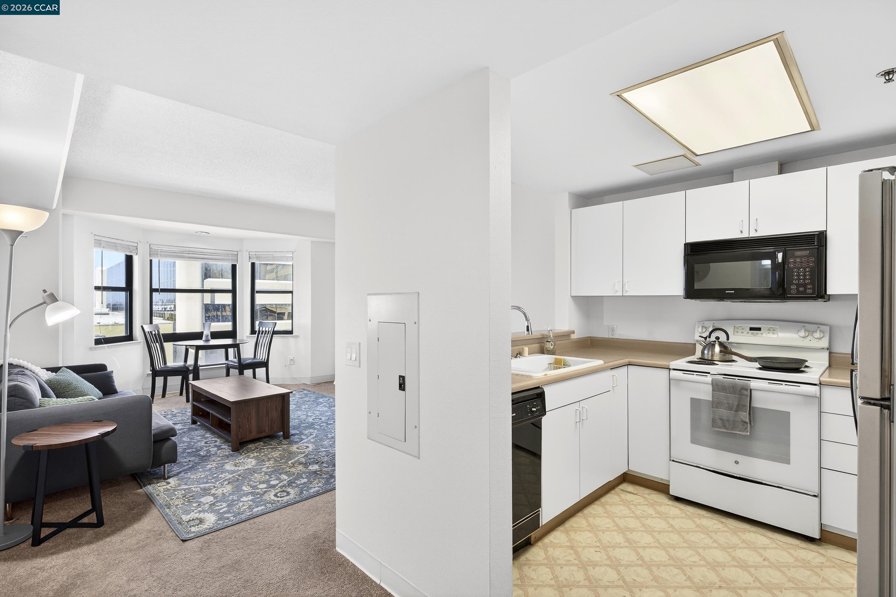 988 Franklin Street, Unit 707 Oakland, CA 94607 - Photo 1 of 55