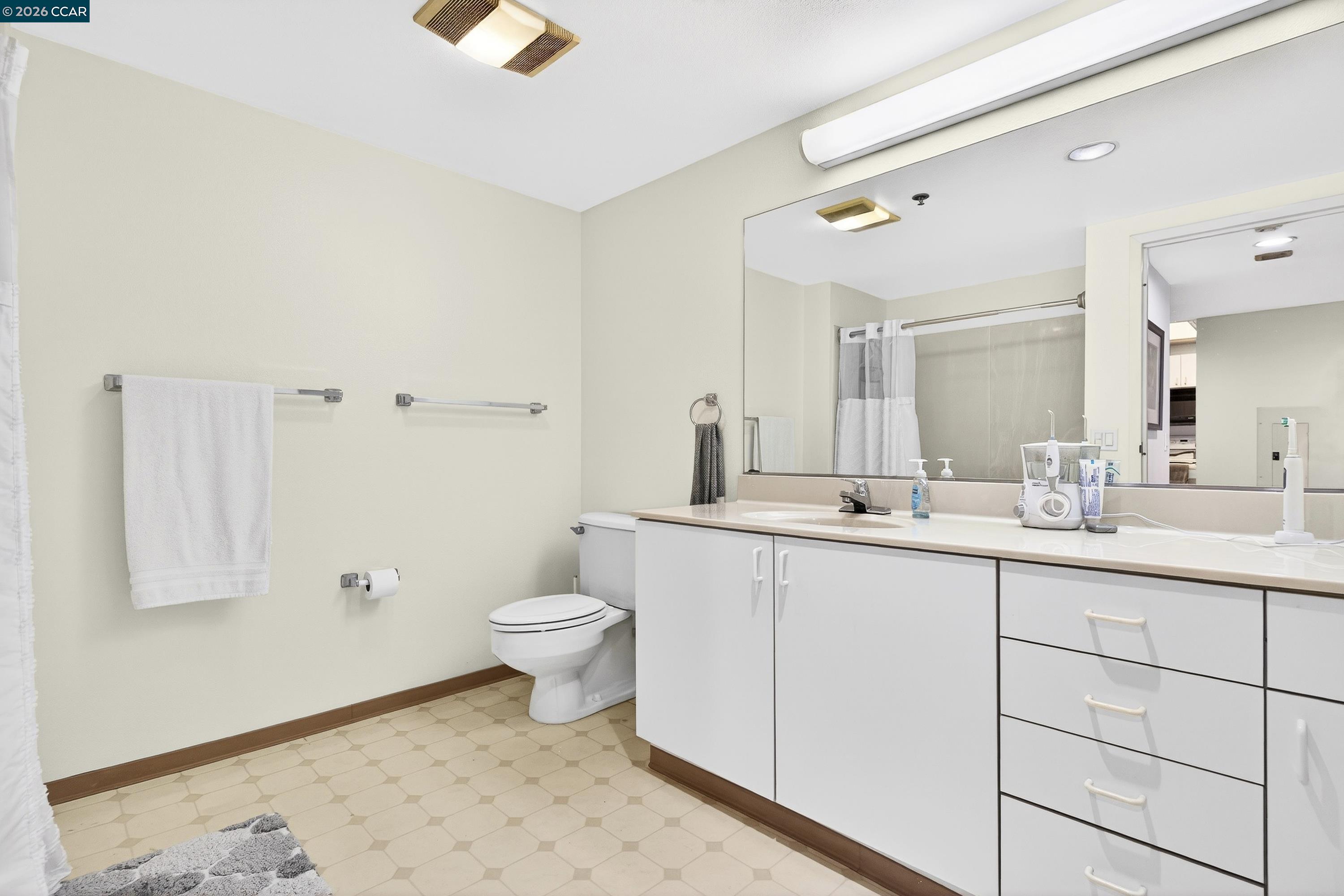 988 Franklin Street, Unit 707 Oakland, CA 94607 - Photo 36 of 55