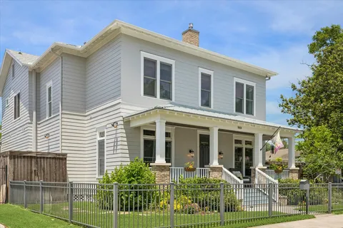 $2,450,000 | 1101 Omar Street, Houston, TX 77009