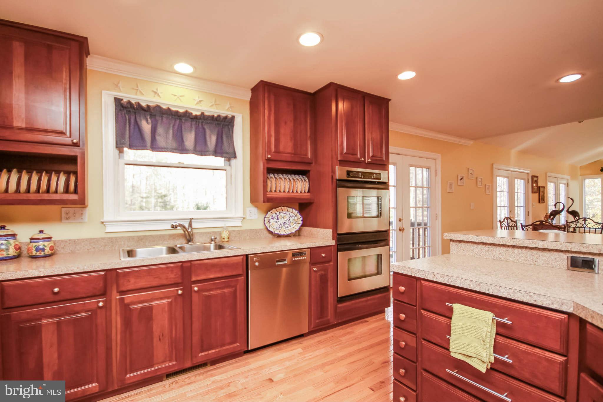 3462 Merrimac Road Davidsonville, MD 21035 - Photo 10 of 30 Kitchen