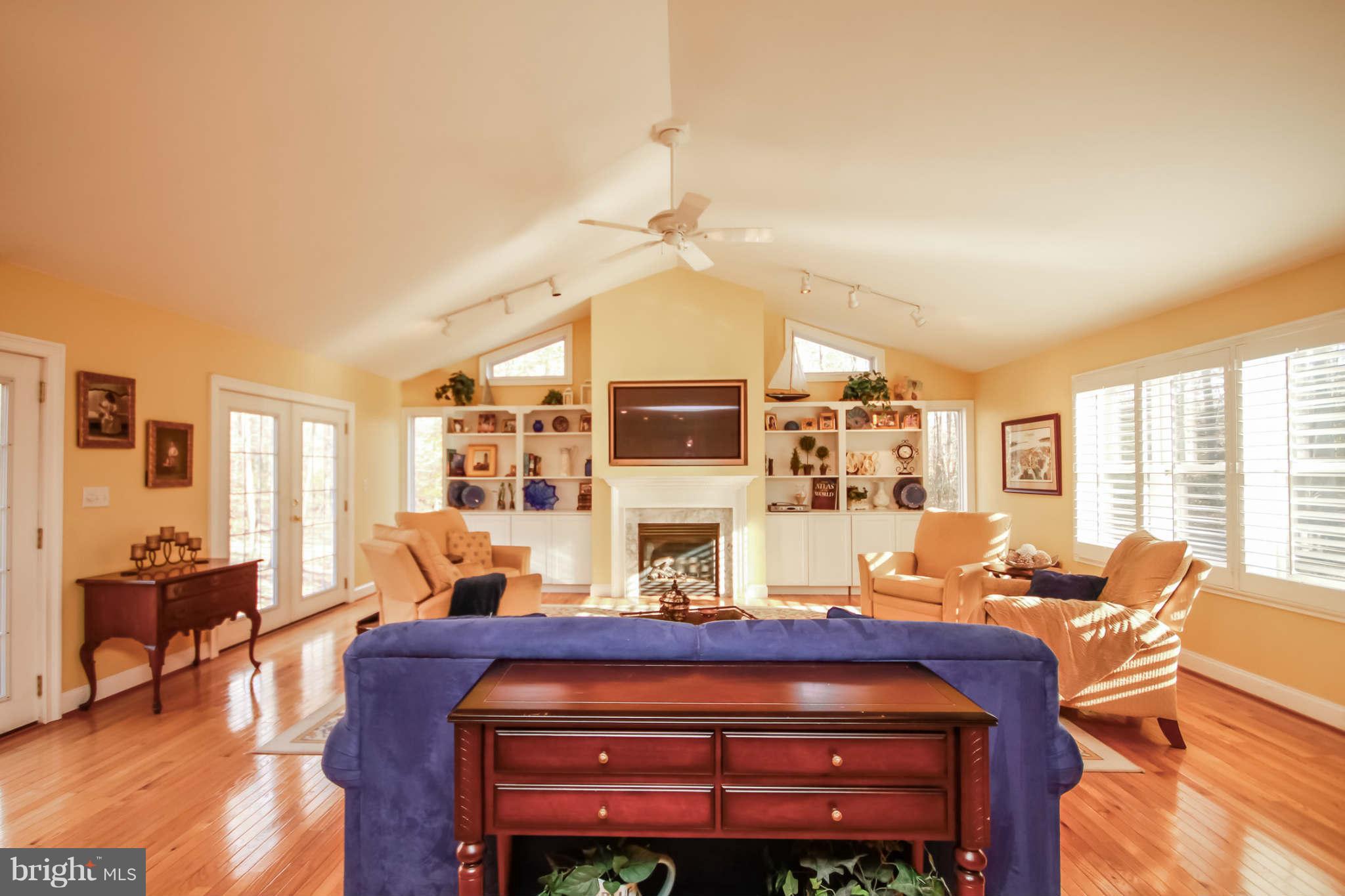 3462 Merrimac Road Davidsonville, MD 21035 - Photo 3 of 30 Great Room w/Gas Fireplace
