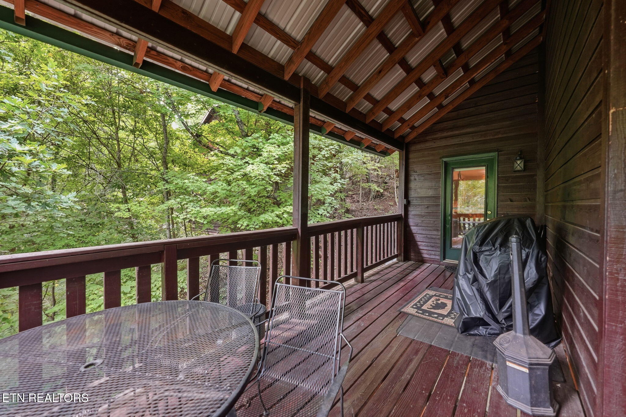 2202 Applewood Road Sevierville, TN 37862 - Photo 46 of 53 56-web-or-mls-055_DSC02616