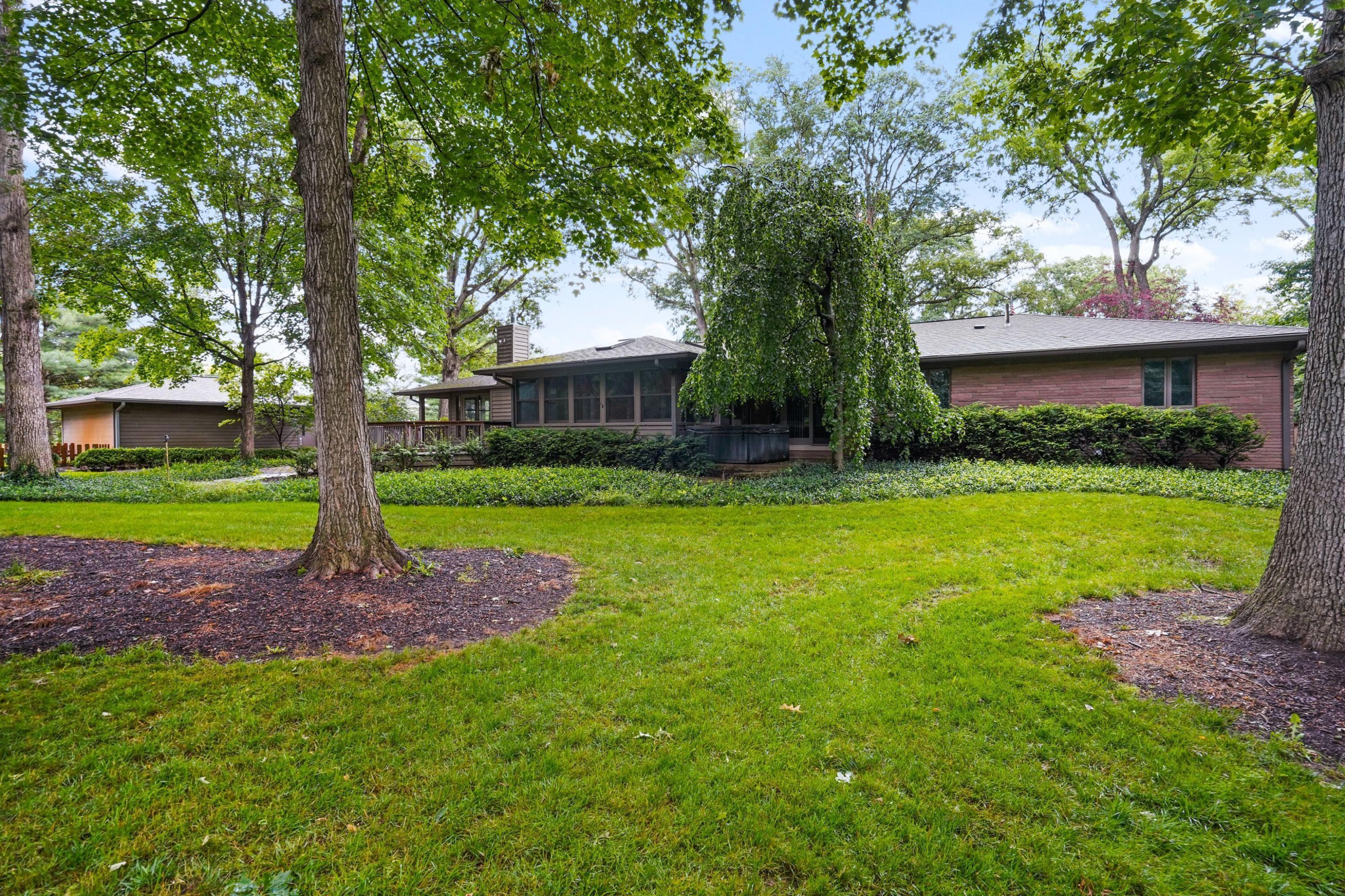 8501 Patterson Road Hilliard, OH 43026 - Photo 4 of 50