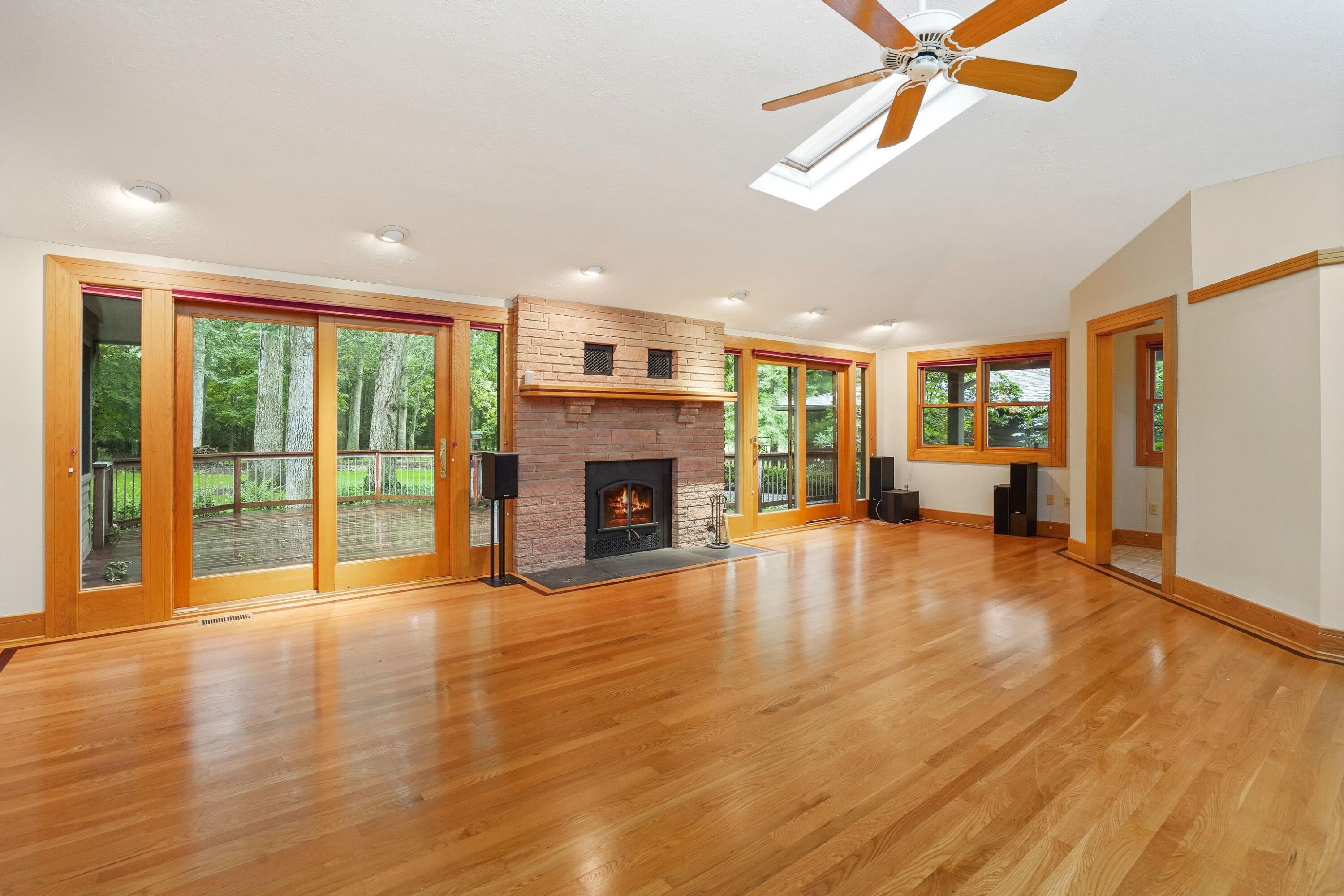 8501 Patterson Road Hilliard, OH 43026 - Photo 5 of 50
