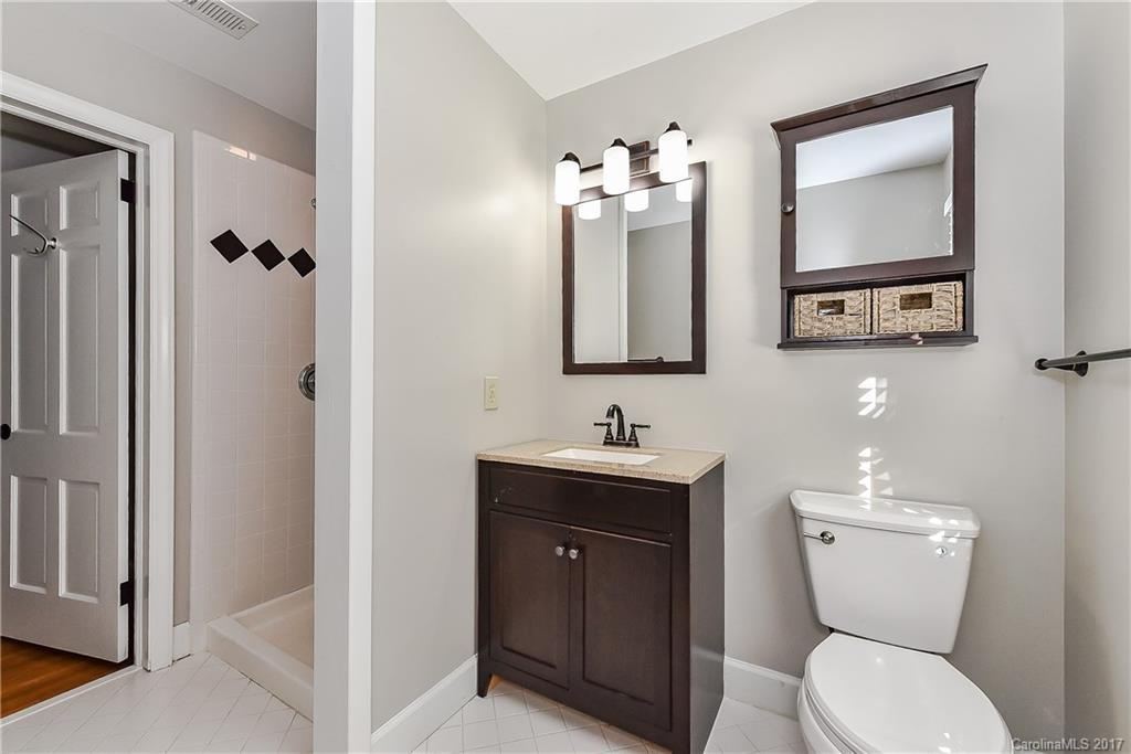 1501 Providence Road Charlotte, NC 28207 - Photo 17 of 24 Gallery Image 17