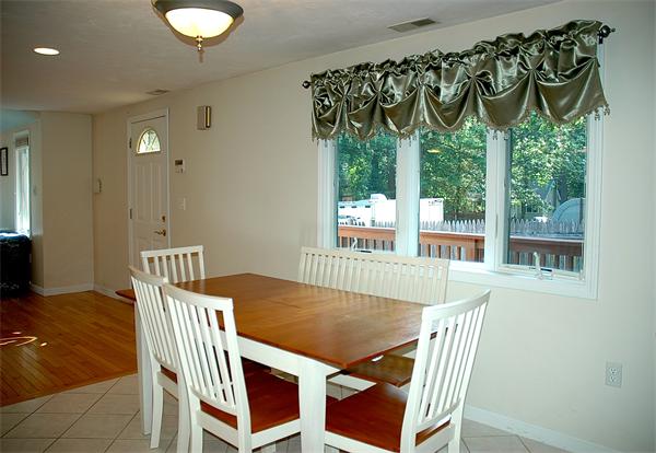 54 Birch Road Westford, MA 01886 - Photo 8 of 30 Gallery Image 8