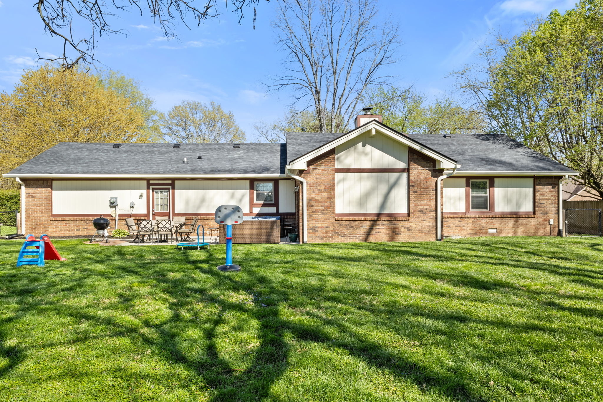 8720 Winding Ridge Road Indianapolis, IN 46217 - Photo 31 of 32 Gallery Image 31