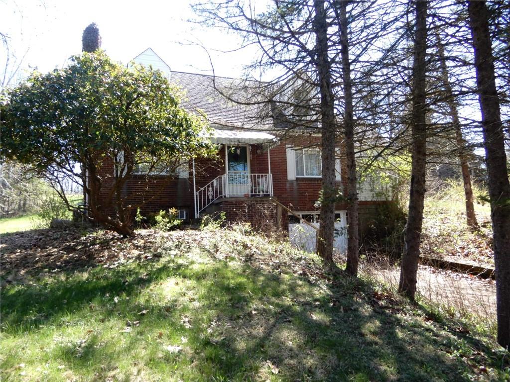 664 Old Morganza Road Canonsburg, PA 15317 - Photo 3 of 13 664 Old Morganza Road