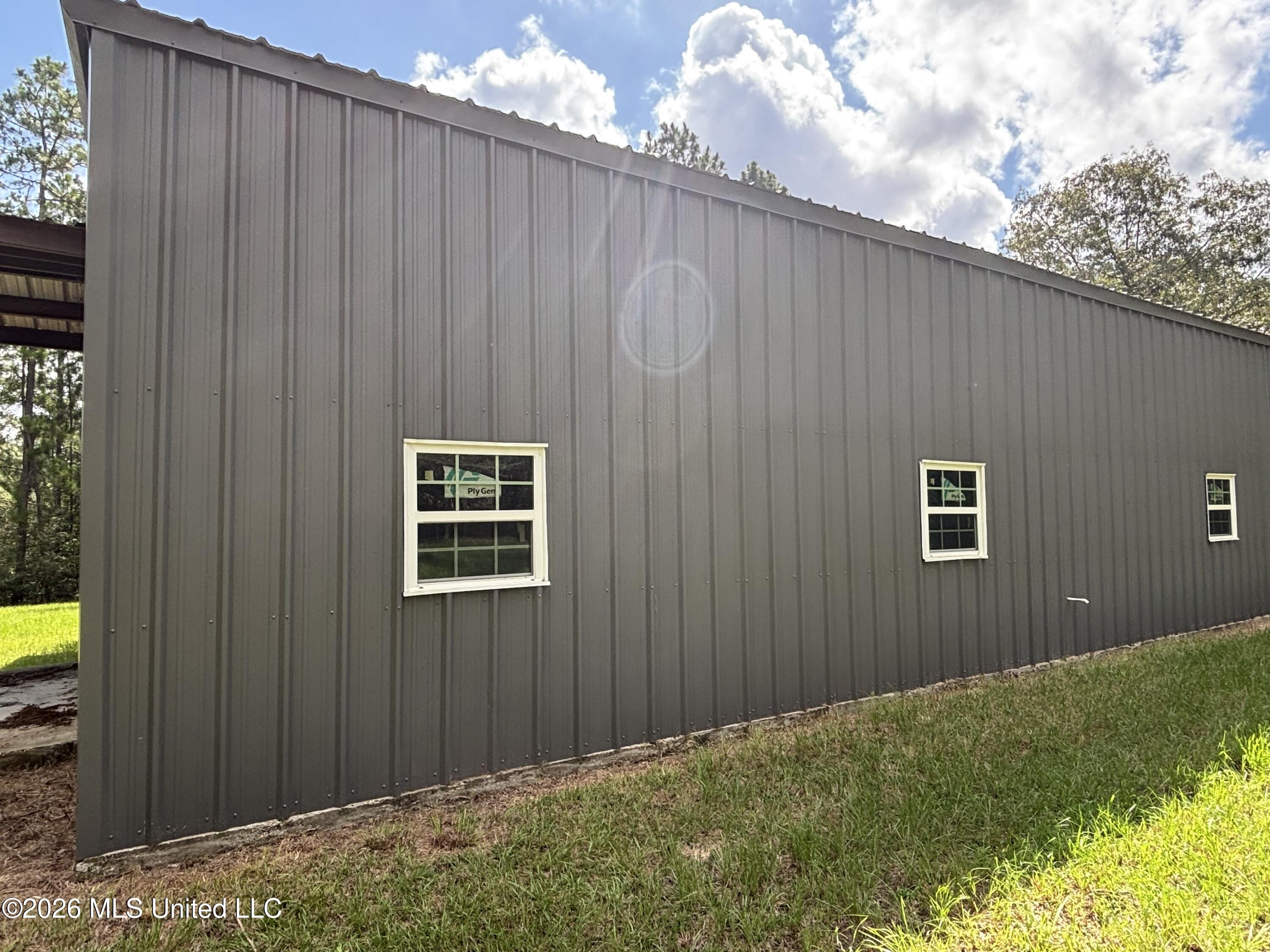202 Smith Road Lumberton, MS 39455 - Photo 7 of 32 IMG_2934