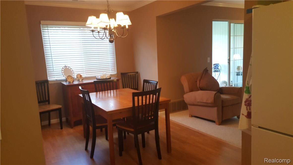 424 Baldwin Avenue, Unit 97 Rochester, MI 48307 - Photo 7 of 30 Baldwin din - Copy (4).jpg